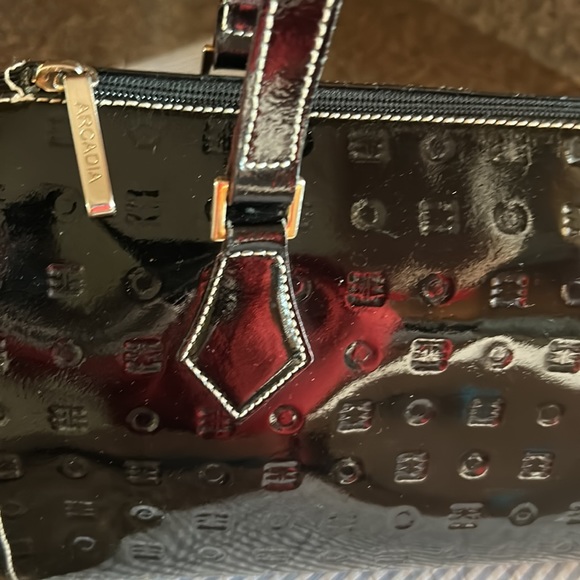 “Arcadia” purse 👜 color black patten L.6 1/4 tall, length 12 in.,straps 12 in., - Picture 2 of 13